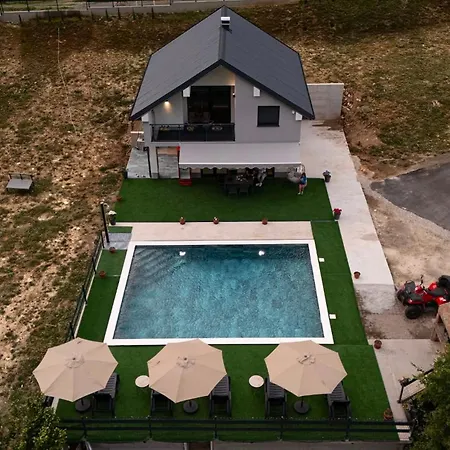 Villa Kuca Zelena Bajka