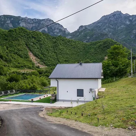 Kuca Zelena Bajka Villa *